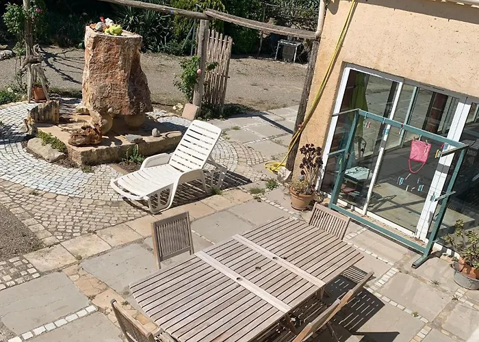 La Fontaine Famille Amis Relais Motards Сasa de vacaciones *